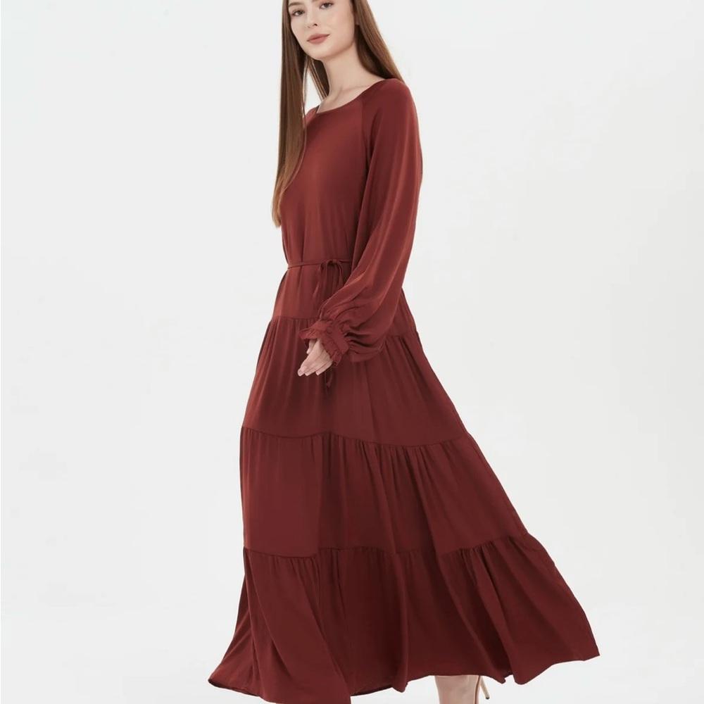 Amariah Lydia Tiered Long Sleeve Maxi Dress - Dark Spice